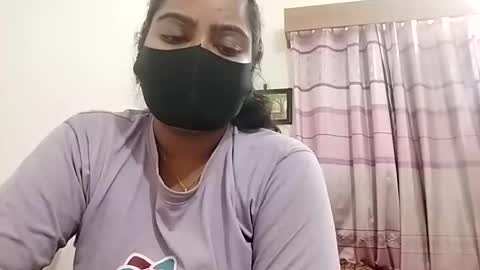 Snapshot of himuhimu22 chatting on 12-13-25, 07:53 himuhimu22 online show from 12-13-25, 07:53