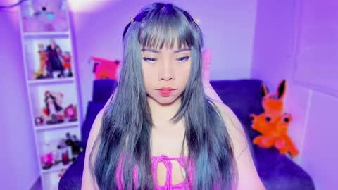 Hinata online show from 01-17-25, 07:16