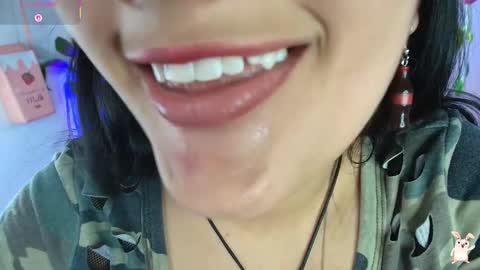 Snapshot of hinata_21_ chatting on 11-19-25, 09:15 hinata online show from 11-19-25, 09:15