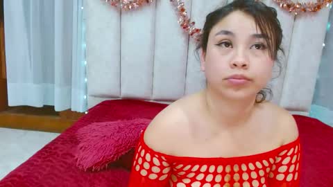 hinata lee online show from 12-24-24, 12:00