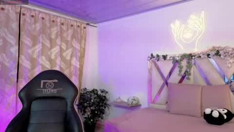 HINNA online show from 04-09-26, 03:28