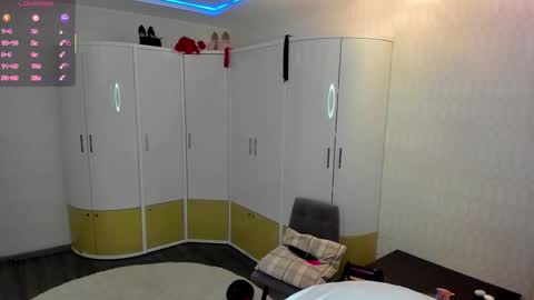 Leya Day Mary Night   PvT Open online show from 02-14-26, 06:10