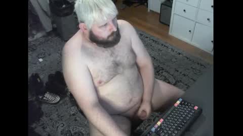 Snapshot of hipguy91 chatting on 04-20-26, 09:16 hipguy91 online show from 04-20-26, 09:16