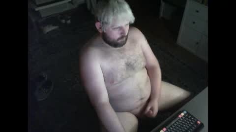 Snapshot of hipguy91 chatting on 05-30-26, 04:09 hipguy91 online show from 05-30-26, 04:09