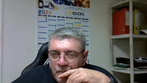 hippo online show from 12-06-24, 05:42