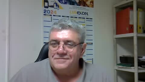 hippo online show from 12-26-24, 04:14