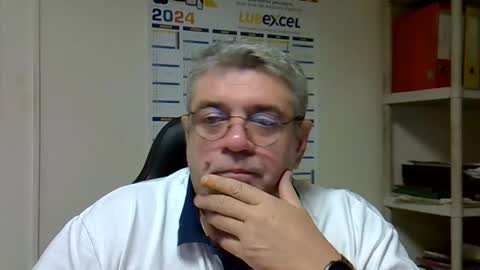 hippo online show from 01-05-25, 08:11