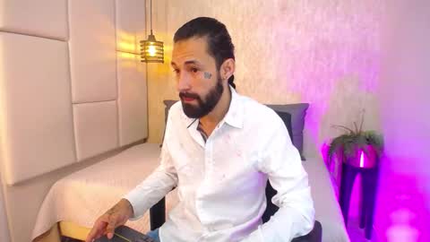 Hisoka online show from 03-01-26, 02:35