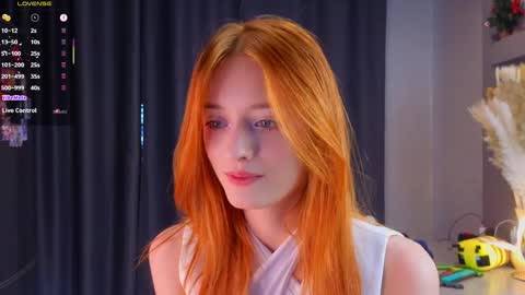 Snapshot of hisoka__akerley chatting on 02-28-25, 09:25 Ella online show from 02-28-25, 09:25