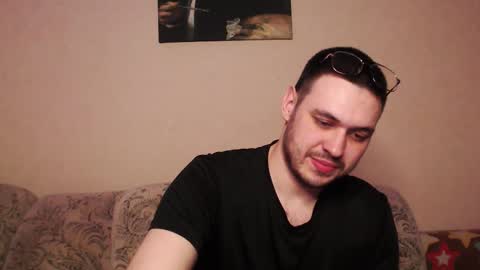 Hisoka online show from 03-05-26, 09:11