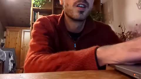 hitmenoww online show from 11-24-25, 06:51