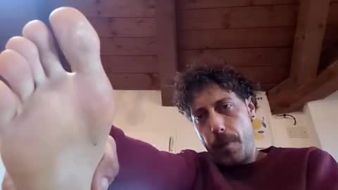 hitmenoww online show from 04-21-26, 06:41