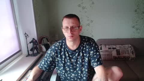 Snapshot of hlestus chatting on 10-23-25, 06:34 Wet Jack online show from 10-23-25, 06:34