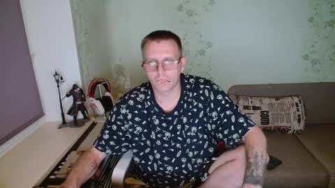 Snapshot of hlestus chatting on 11-01-25, 07:16 Wet Jack online show from 11-01-25, 07:16