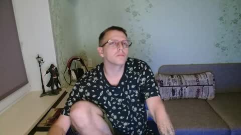 Snapshot of hlestus chatting on 11-05-25, 06:30 Wet Jack online show from 11-05-25, 06:30