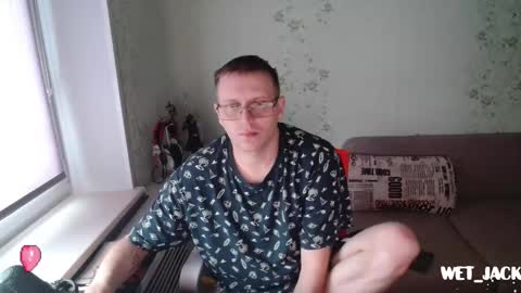 Snapshot of hlestus chatting on 11-09-25, 07:06 Wet Jack online show from 11-09-25, 07:06