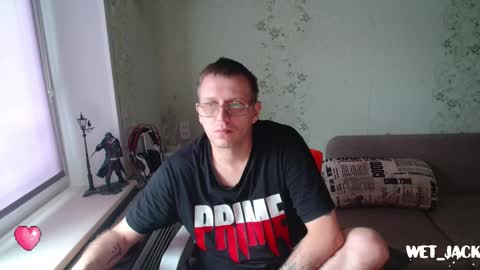 Snapshot of hlestus chatting on 11-20-25, 06:46 Wet Jack online show from 11-20-25, 06:46