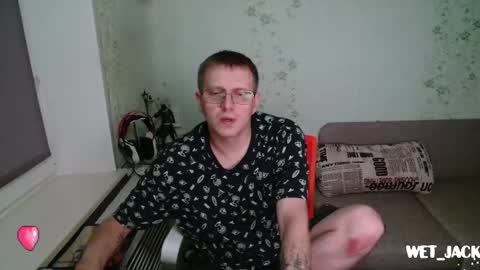 Snapshot of hlestus chatting on 11-22-25, 07:24 Wet Jack online show from 11-22-25, 07:24