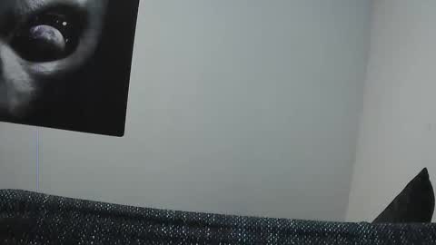 Snapshot of hlovescf chatting on 11-16-25, 09:48 hlovescf online show from 11-16-25, 09:48