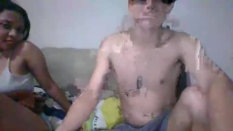 Snapshot of hmoreno777 chatting on 10-19-25, 04:46 HMORENO777 online show from 10-19-25, 04:46