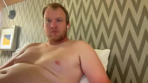 Snapshot of hockeyboy2015 chatting on 06-10-26, 09:25 hockeyboy2015 online show from 06-10-26, 09:25