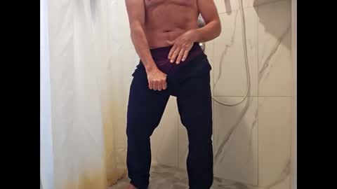 Snapshot of hockeyjock17 chatting on 05-02-26, 04:56 hockeyjock17 online show from 05-02-26, 04:56
