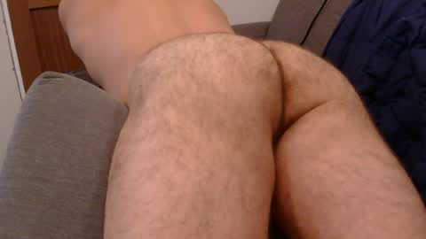 Snapshot of hockeyjock17 chatting on 06-12-26, 02:10 hockeyjock17 online show from 06-12-26, 02:10