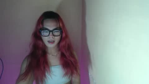Snapshot of hoelyaurora chatting on 04-01-26, 07:20 Aurora3 online show from 04-01-26, 07:20