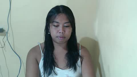 Layla3 online show from 04-05-26, 12:13