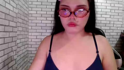 Melissa3 online show from 04-10-26, 12:32