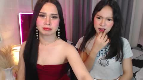 hoelymolly online show from 02-23-26, 05:43