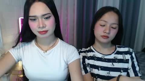 hoelymolly online show from 04-25-26, 07:22