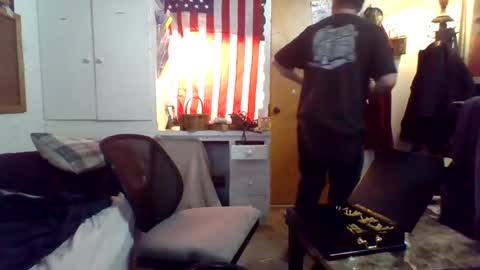 Snapshot of hoglegg99384194 chatting on 01-21-25, 05:05 hoglegg99384194 online show from 01-21-25, 05:05