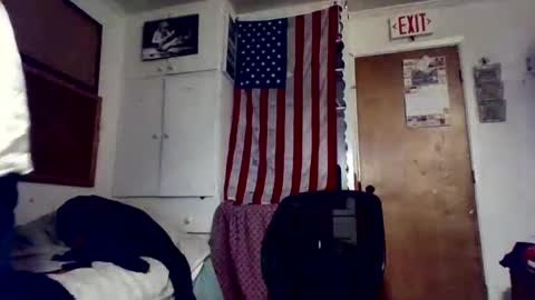 Snapshot of hoglegg99384194 chatting on 09-30-25, 07:02 hoglegg99384194 online show from 09-30-25, 07:02