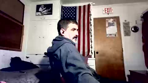 Snapshot of hoglegg99384194 chatting on 10-10-25, 12:15 hoglegg99384194 online show from 10-10-25, 12:15