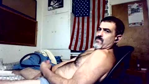 Snapshot of hoglegg99384194 chatting on 10-14-25, 03:02 hoglegg99384194 online show from 10-14-25, 03:02