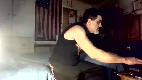 Snapshot of hoglegg99384194 chatting on 10-22-25, 10:48 hoglegg99384194 online show from 10-22-25, 10:48