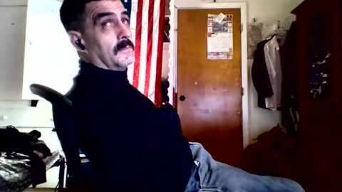 Snapshot of hoglegg99384194 chatting on 11-10-25, 04:22 hoglegg99384194 online show from 11-10-25, 04:22