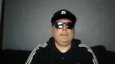 holden_minutz online show from 04-29-26, 06:39