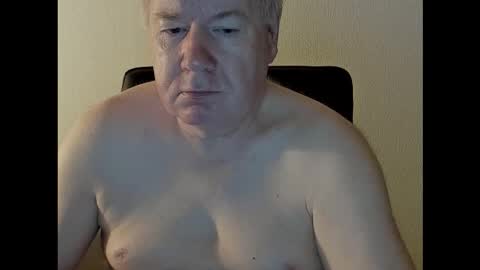 Holger online show from 10-19-25, 02:56