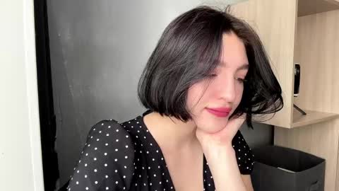 Snapshot of hollisguerrette chatting on 03-04-26, 05:24 Sofia online show from 03-04-26, 05:24