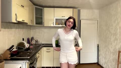 Snapshot of hollisguerrette chatting on 03-09-26, 05:22 Sofia online show from 03-09-26, 05:22