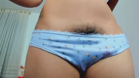 Snapshot of holly0550 chatting on 02-24-25, 03:31 holly... online show from 02-24-25, 03:31