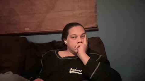 Hollys Drive threw Side Of CB. online show from 12-04-25, 04:33