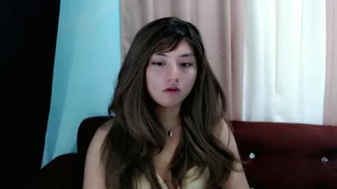 holly_maria69 online show from 03-11-26, 05:35