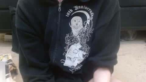 Snapshot of hollyhawkes chatting on 03-07-25, 02:04 Holly Hawkes online show from 03-07-25, 02:04