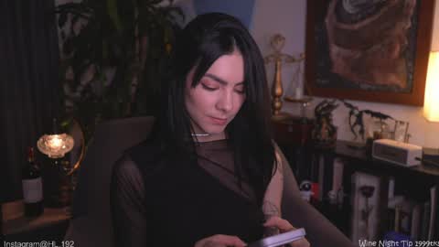 Holly Linder online show from 04-25-26, 02:14