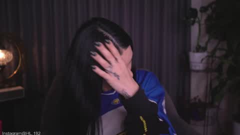 Holly Linder online show from 04-26-26, 02:31