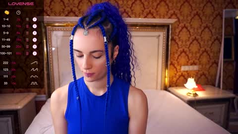 Snapshot of hollymonica chatting on 12-31-24, 05:44 Delly online show from 12-31-24, 05:44