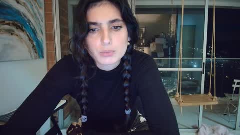 hollyshit_ online show from 01-14-26, 12:38